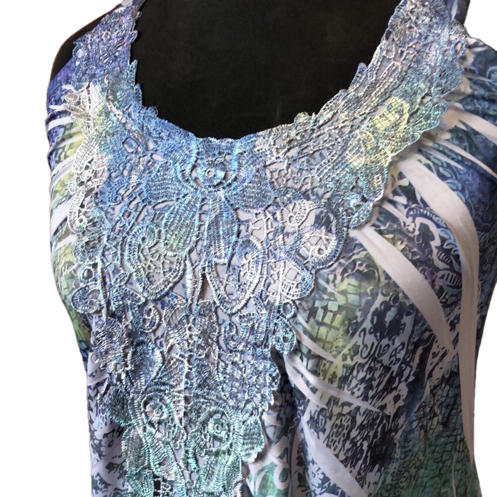 Long Multicoloured Racerback Top, Size Medium - Picture 4 of 5